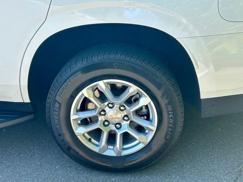 Certified 2025 Chevrolet Tahoe LT AWD/4WD image 31