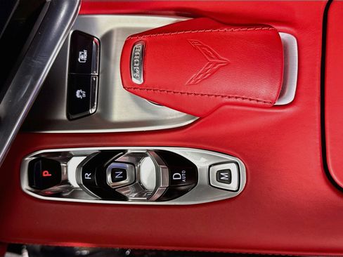 Used 2022 Chevrolet Corvette Stingray Premium Cpe w/ Z51 Performance Package RWD image 20