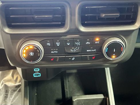 Used 2024 Ford Maverick XLT w/ XLT Luxury Package AWD/4WD image 15