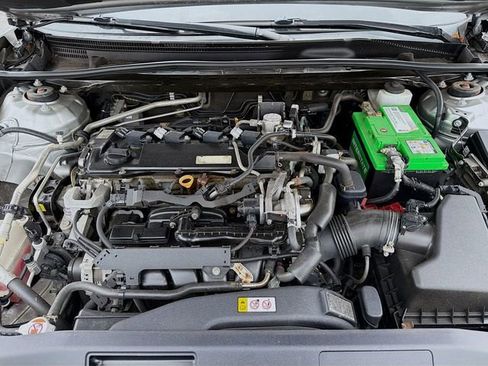 Used 2019 Toyota Camry XSE image 31