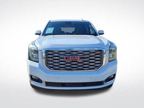 Used 2020 GMC Yukon Denali w/ Denali Premium Package RWD image 2