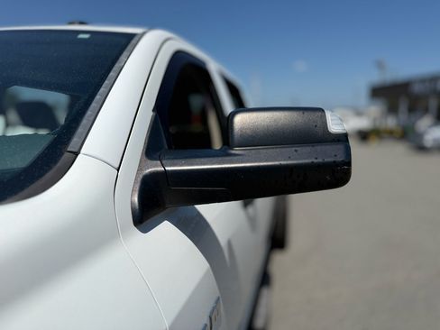 Used 2016 RAM 2500 Tradesman w/ Chrome Appearance Group AWD/4WD image 16