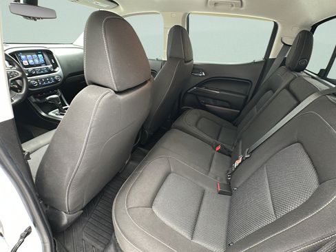 Used 2018 Chevrolet Colorado LT w/ LT Convenience Package AWD/4WD image 11