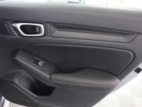 Used 2023 Honda Civic EX-L image 27