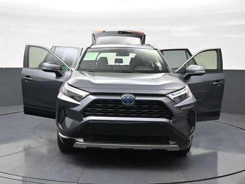 Used 2023 Toyota RAV4 SE AWD/4WD image 34