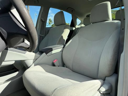 Used 2011 Toyota Prius Three FWD image 8