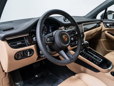 New 2026 Porsche Macan S image 15