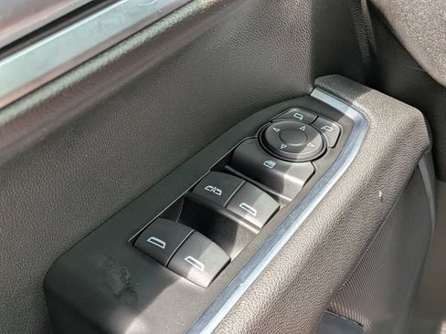 Used 2026 Chevrolet Silverado 1500 LT AWD/4WD image 21