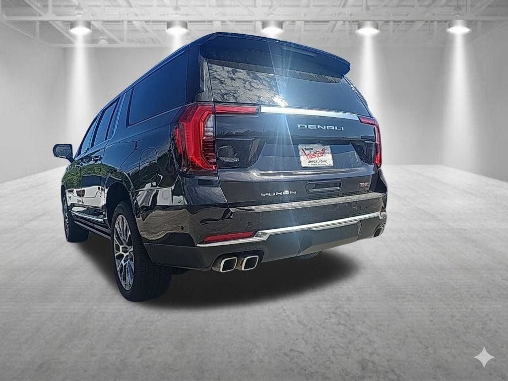 Used 2026 GMC Yukon XL Denali w/ Sun & Power Step Package AWD/4WD image 6