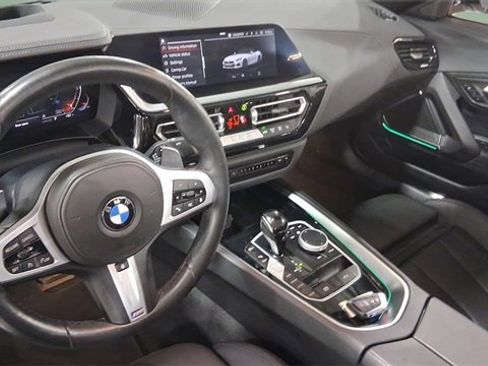 Used 2025 BMW Z4 sDrive30i image 26