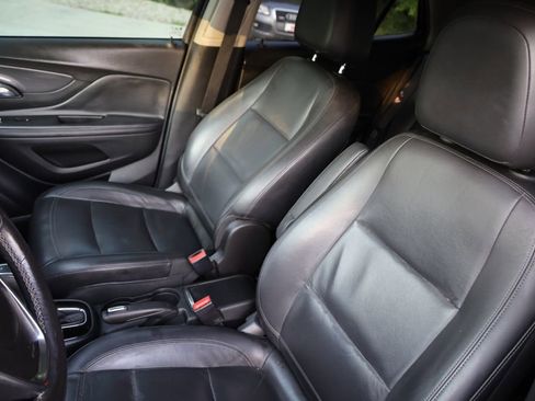 Used 2018 Buick Encore Essence image 14