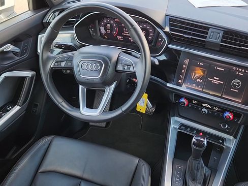Used 2025 Audi Q3 2.0T Premium AWD/4WD image 5