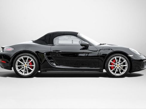 Used 2018 Porsche 718 Boxster S RWD image 8