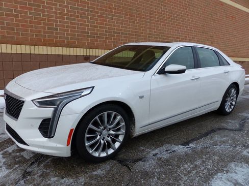 Used 2020 Cadillac CT6 Luxury image 1