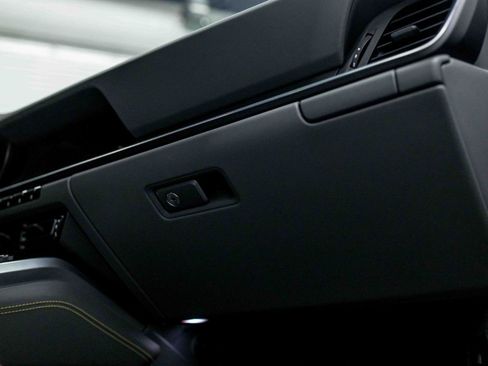 Used 2022 Porsche 911 Turbo S image 54