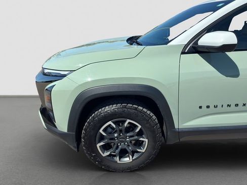 Used 2025 Chevrolet Equinox ACTIV w/ Safety and Technology Package image 10