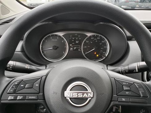 New 2025 Nissan Versa S w/ Trunk Package image 20