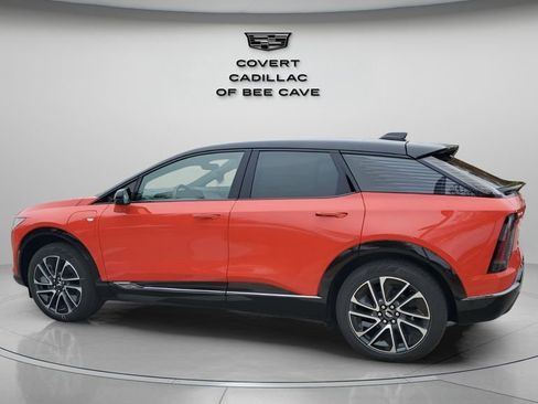 New 2026 Cadillac Optiq Sport 1 image 6