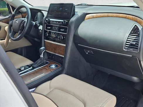 Used 2023 Nissan Armada SL w/ Captain's Chairs Package RWD image 23