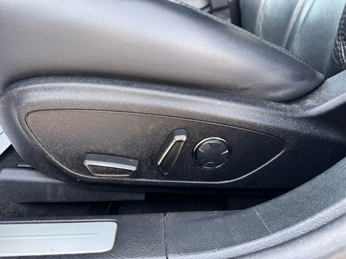 Used 2017 Lincoln MKZ Reserve image 13