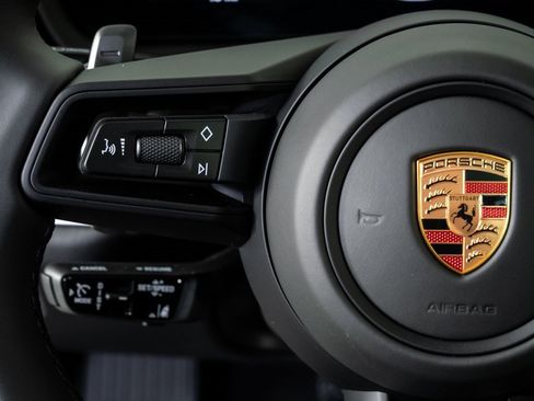 New 2026 Porsche Cayenne Coupe image 10