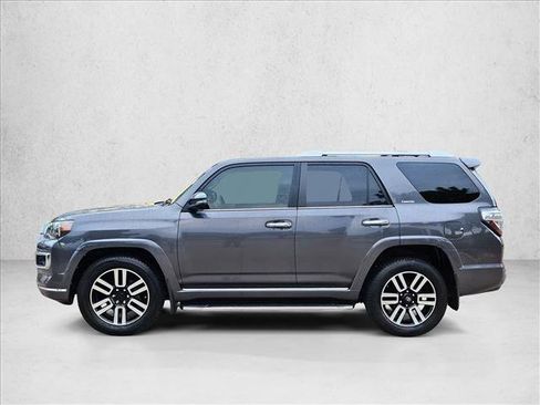 Used 2020 Toyota 4Runner Limited image 9