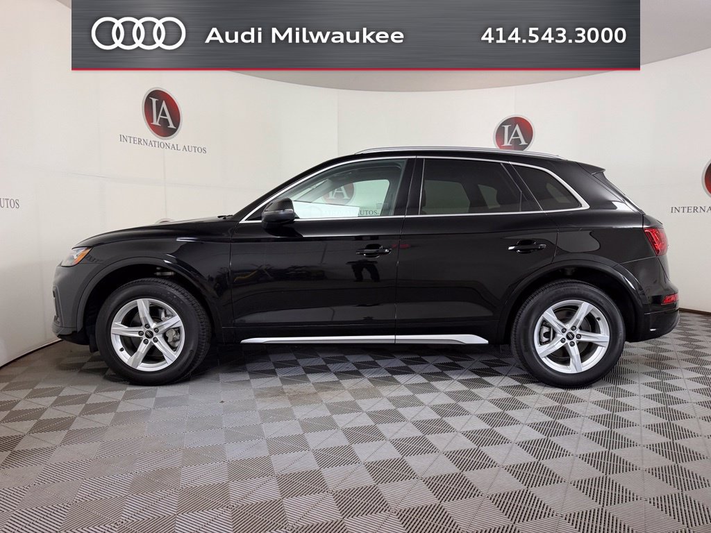 Used 2024 Audi Q5 2.0T Premium w/ Convenience Package AWD/4WD image 9