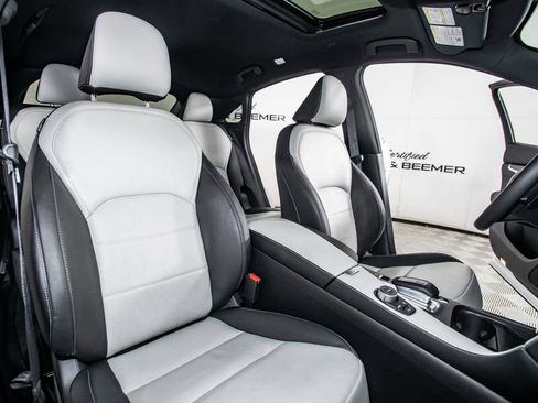 Used 2025 INFINITI QX55 Luxe w/ Cargo Package image 16