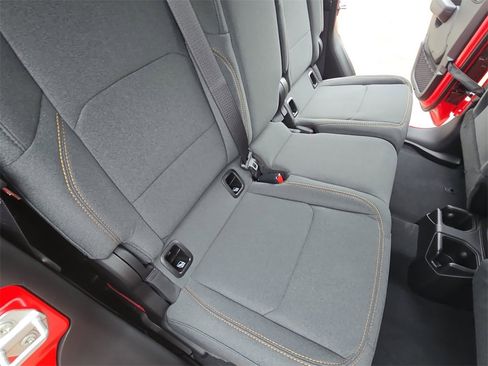 New 2025 Jeep Gladiator Sport image 11