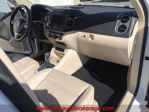 Used 2016 Volkswagen Tiguan SE image 20