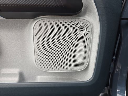 New 2025 Ford Maverick XLT w/ XLT Luxury Package image 14