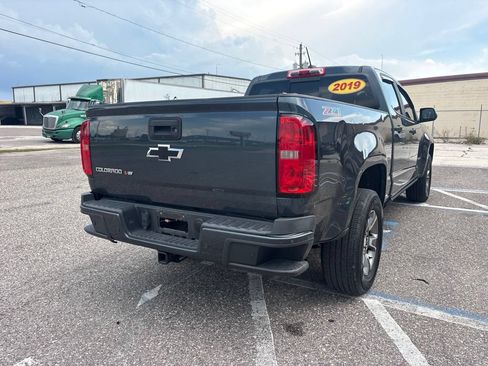 Used 2019 Chevrolet Colorado Z71 RWD image 3