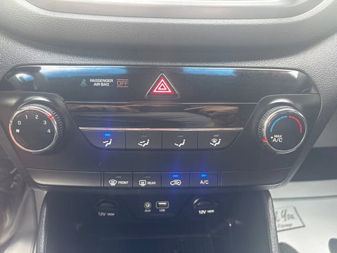 Used 2017 Hyundai Tucson SE FWD image 23