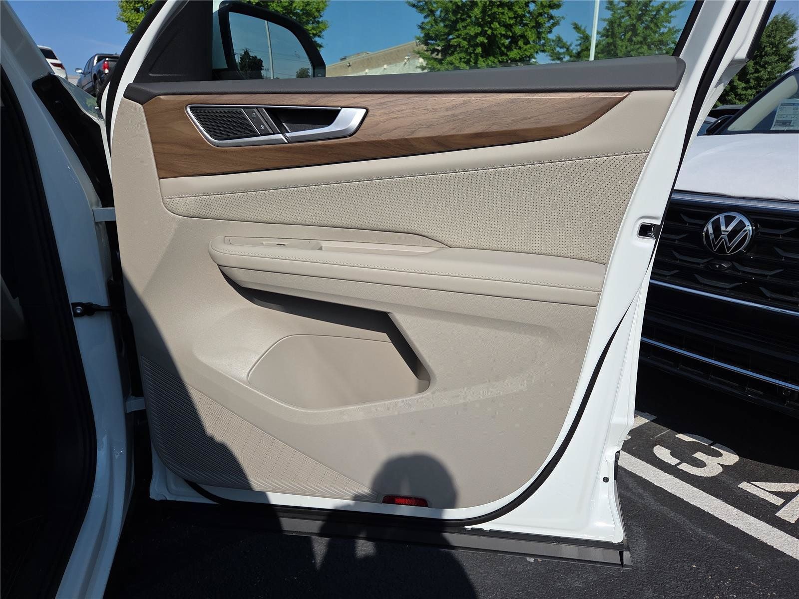 New 2026 Volkswagen Atlas SE FWD image 25