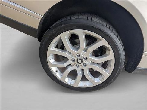 Used 2017 Land Rover Range Rover Long Wheelbase Autobiography image 22