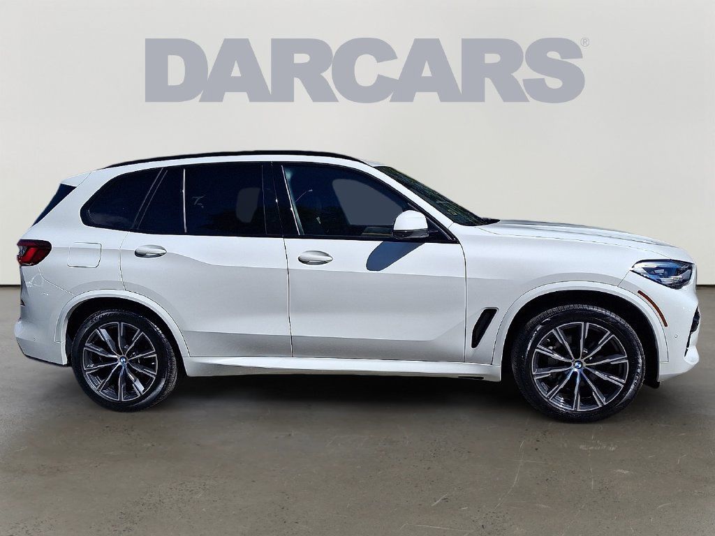 Used 2020 BMW X5 xDrive40i w/ M Sport Package AWD/4WD image 7
