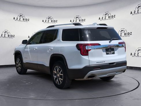 Used 2023 GMC Acadia SLT image 4