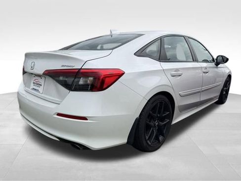 Used 2022 Honda Civic Sport image 8