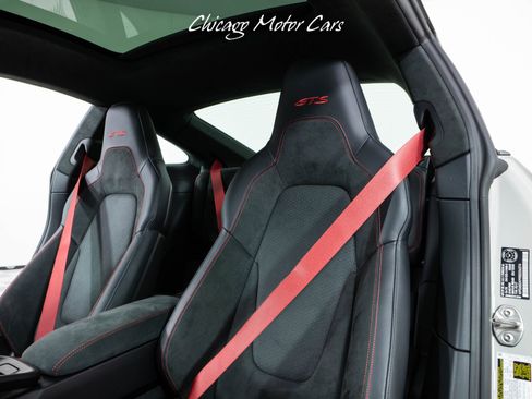 Used 2025 Porsche 911 GTS image 25