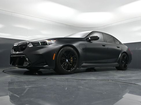 Used 2026 BMW M5 w/ Carbon Package AWD/4WD image 20