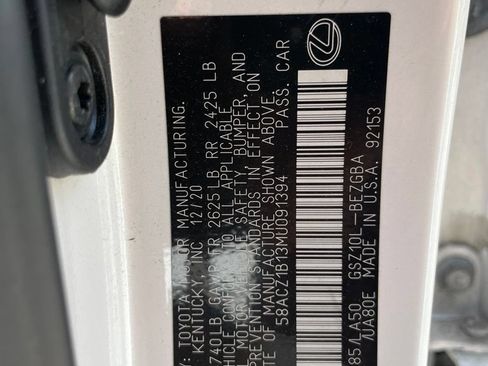 Used 2021 Lexus ES 350 w/ Accessory Package FWD image 14