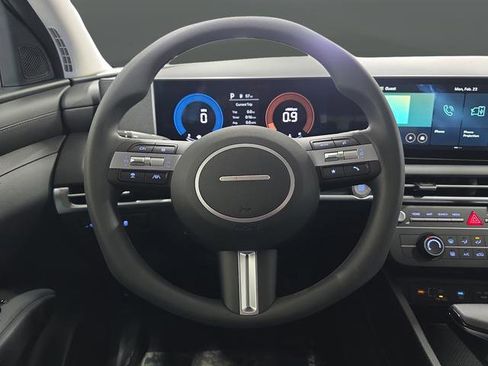 New 2026 Hyundai Tucson SE image 13