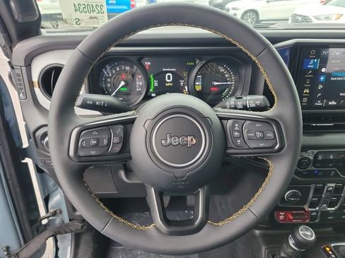 New 2024 Jeep Wrangler Unlimited image 20