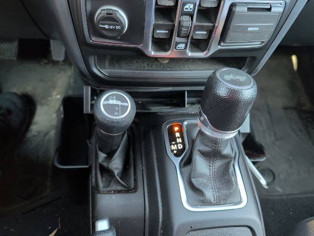 Used 2023 Jeep Wrangler Unlimited Sport AWD/4WD image 22