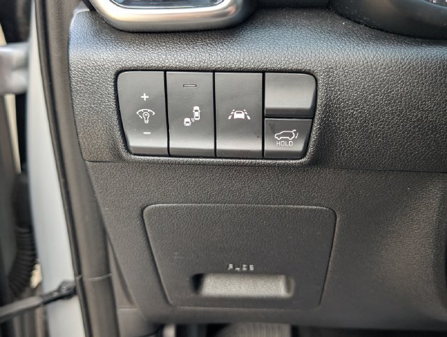 Used 2020 Kia Sportage EX w/ EX Technology Package FWD image 18