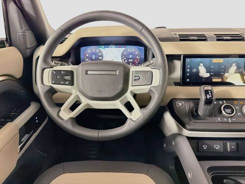 Certified 2023 Land Rover Defender 110 X-Dynamic SE AWD/4WD image 24