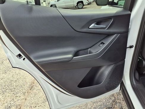 Used 2025 Chevrolet Equinox LT image 64