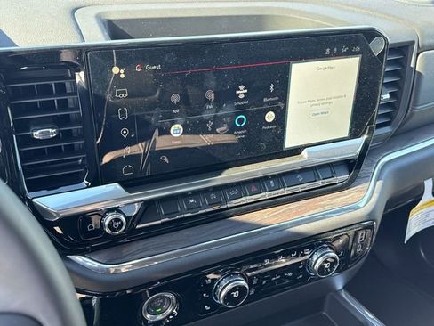 Used 2024 GMC Sierra 1500 SLT w/ SLT Premium Package image 17