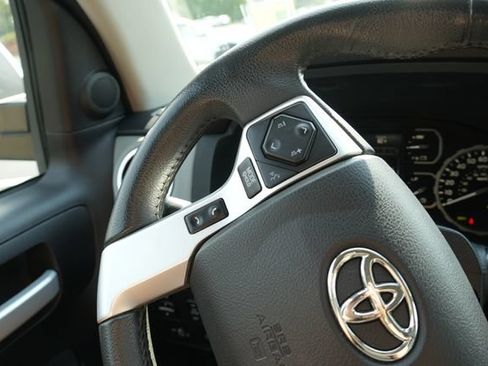 Used 2021 Toyota Tundra Limited w/ Limited Premium Package AWD/4WD image 26