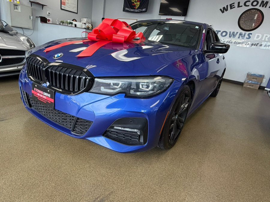 Used 2022 BMW 330i Sedan w/ M Sport Package RWD image 8